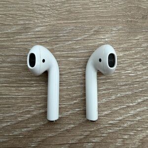 AirPods with Charging Case Model A2032 A2031 A1602 ** Read Notes**